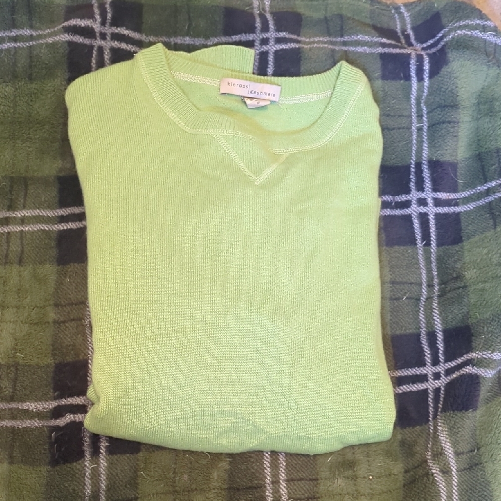 Women's Green Cashmere Sweater
